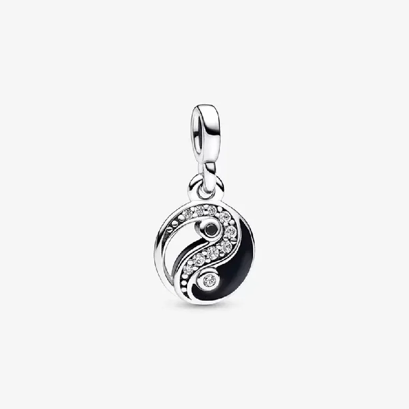 PANDORA : Pandora ME Sparkling Yin & Yang Mini Dangle in Silver