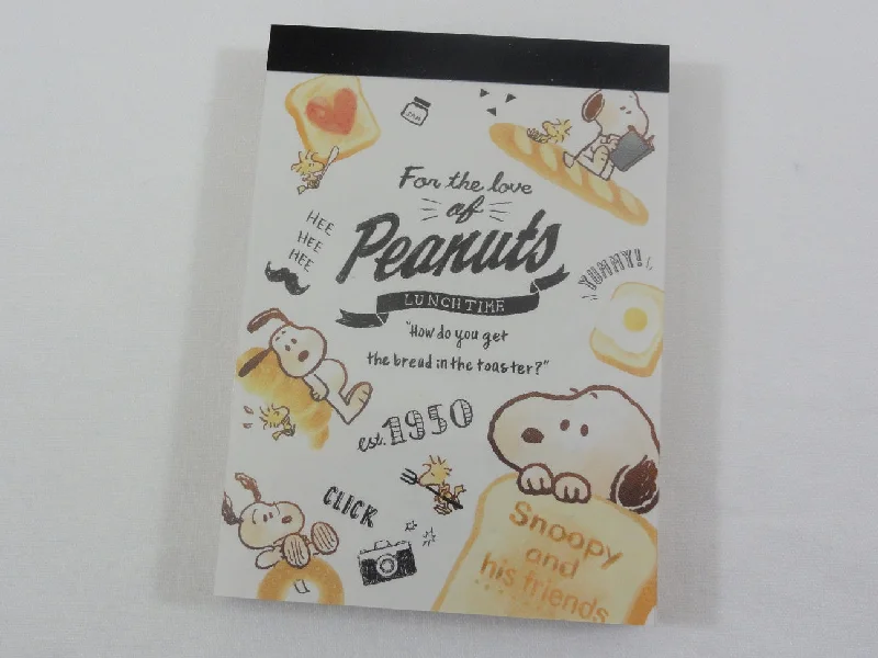 Cute Kawaii Snoopy Love Bread Mini Notepad / Memo Pad - Stationery Designer Writing Paper Collection