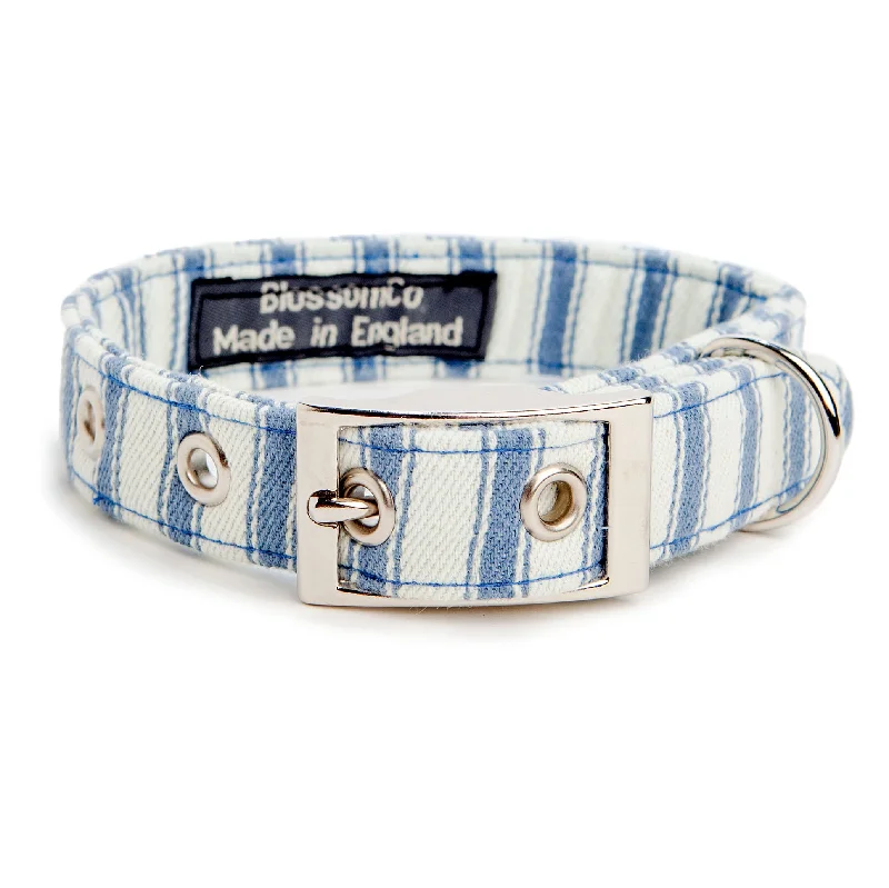 8. **Dog snack bag is portable**BLOSSOM CO. | Huntingdon Stripe Collar