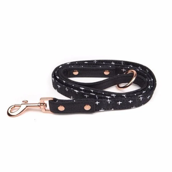 1. **Dog chest harness is anti-breakaway**PUPSTYLE | Black Cross City Leash